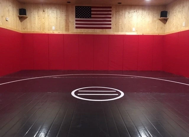 AK Athletic Equipment 20' X 20' X 1 3/8" Roll-Up Wrestling Mat 3 AK Athletic Equipment 20' X 20' X 1 3/8" Roll-Up Wrestling Mat - Image 3